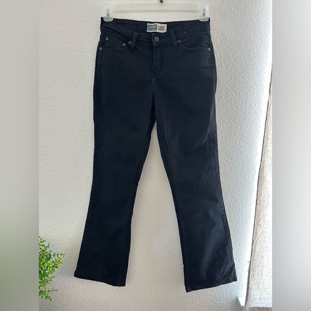 LEVIS jean HOOD SIZE 4 medium woman